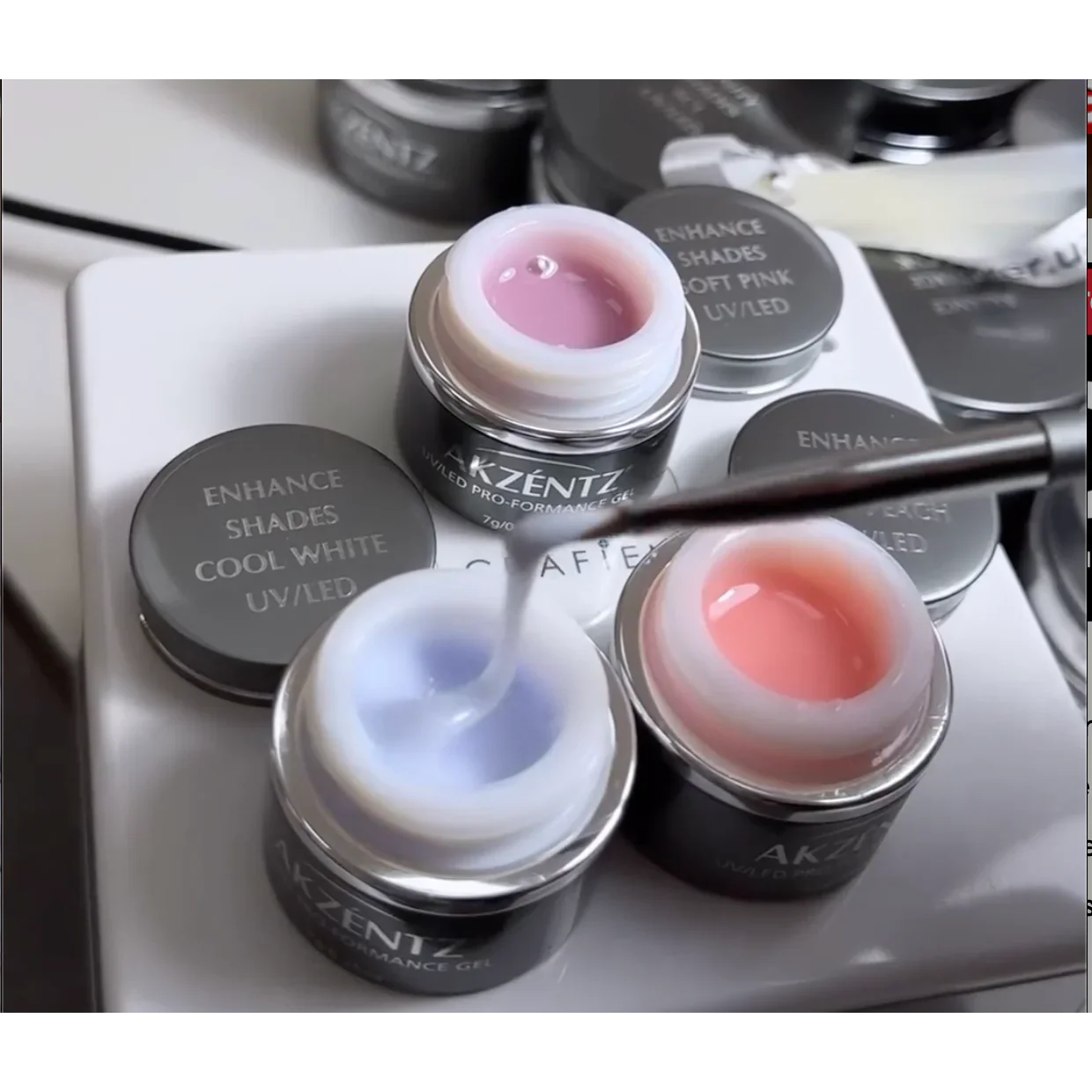 Akzentz - Enhance Shades - Soft Peach