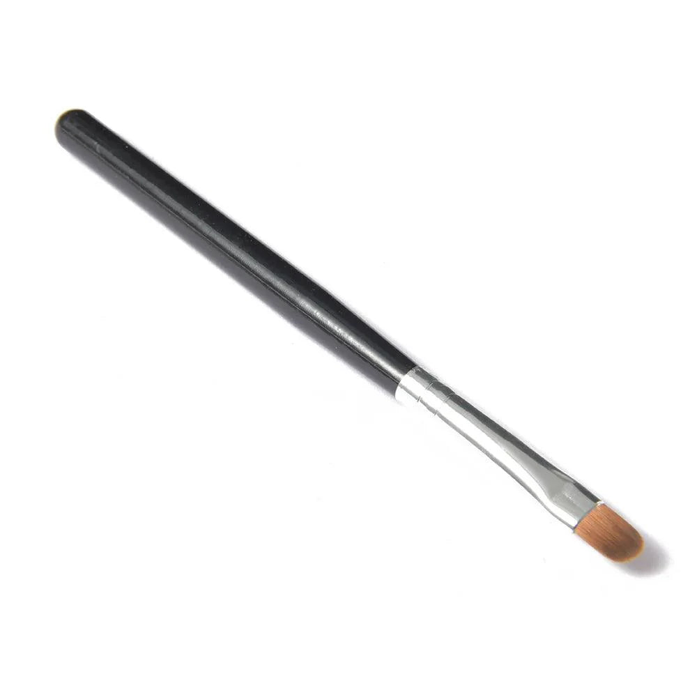 Clean-Up Brush