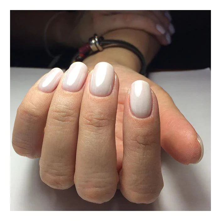 Luxio Coy Gel Polish